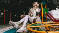 Модни съвети: Как да носите любимите си летни дрехи и в студеното време