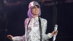 Майли и гаджето ѝ изхранват медици с тако