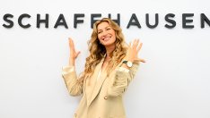 Бременната Жизел Бюндхен показа коремчето си