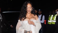 Риана блести като диамант на Седмицата на модата в Ню Йорк