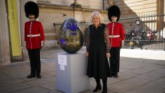 Кралица Камила с първа публична поява откакто крал Чарлз влезе в болница