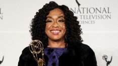 Топпродуцентката Шонда Раймс показва царствения си дом