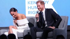 Меган Маркъл и принц Хари пристигнаха в Ню Йорк, за да вземат награда за борбата с расизма