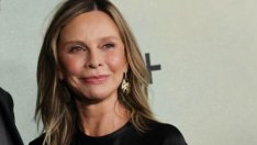 По примера на Памела –  Калиста Флокхарт се появи без грим