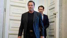 Арнолд Шварценегер катастрофира в Лос Анджелис