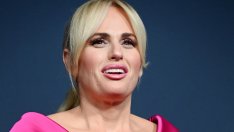 След бебето – Ребъл Уилсън се сгоди