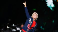 Джон Бон Джоуви към феновете: Помогнете ми да напиша следващата си песен