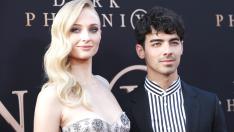 Масаж за лице – в рутинната грижа на Джо Джонас