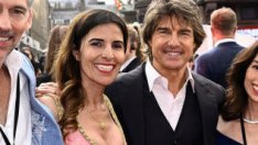 Том Круз продължава да подхранва слуховете, че е във връзка с агентката си 