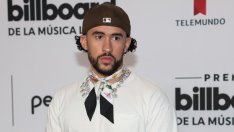 Bad Bunny изнесе майсторски клас по носене на фишу