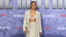 Тайните на звездите - Дженифър Лопес споделя триковете си за гримиране