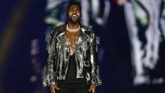 Джейсън Деруло обещавал успех срещу сексуални услуги