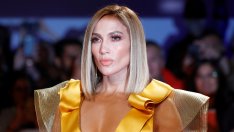 Джей Ло, късата коса ти отива!