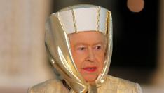 Кралица Елизабет  II – обидена от интервюто на Меган Маркъл и принц Хари