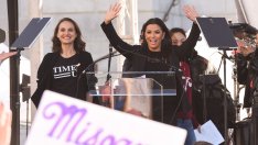 Натали Портман, Ева Лонгория и една вдъхновяваща история за женския футбол