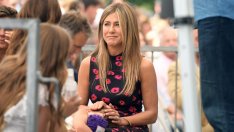 Изолационното бебе на Дженифър Анистън вече е на пазара