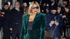 Пролетна мода – Серина Уилямс с велурена рокля