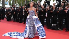 Шарън Стоун - червеният килим е нейната сцена