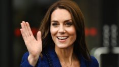 Не сме изненадани, но Кейт Мидълтън е по последни тенденции с винтидж сако 