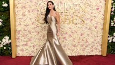 Милионерка, но без кола – Деми Мур отишла пеш до наградите „Златен глобус“