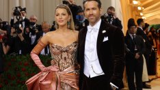 Райън Рейнолдс показа майка си, брат си и тъщата