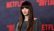 Нов сезон, нова прическа – Нина Добрев с бретон за лятото