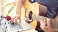 С песен срещу вируса: Родни изпълнители пеят в интернет