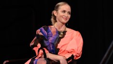 Емили Блънт и как актьорството помогнало със заекването ѝ