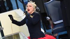 Стрелба по човек от екипа на Лейди Гага, откраднаха кучетата ѝ