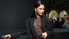 Зендая – единственият човек, който може да изглежда добре дори и в пустинята