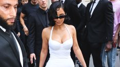 Ким Кардашян ослепи публиката с 250 карата диаманти на ревюто на Balenciaga