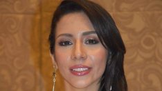 Иранска кралица на красотата: Ще ме убият, ако се върна в Иран