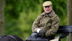 Нов удар срещу принц Хари: Лишил ли го е принц Филип от наследство?