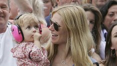 Епъл Мартин – известното дете, което все още свиква със славата