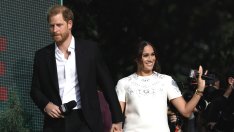 Една не стига: Меган Маркъл  и принц Хари планират втора сватба