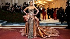 Висшата мода на Холивуд: Най-добре облечените звезди на Met Gala