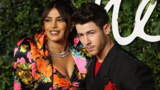 Изненада: Приянка Чопра и Ник Джонас се сдобиха с дъщеря