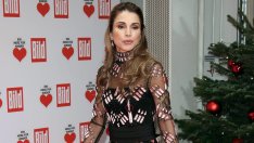 Дизайнер преправи своя рокля заради кралица Рания