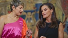 Устойчива мода – малката черна рокля на кралица Летисия 