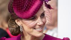 Кейт Мидълтън и роклята, с която спечели интернет!