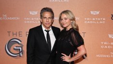 Първата среща на Бен Стилър и съпругата му прилича на тази на Кари и Тузаря в „Сексът и градът“