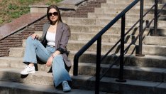 Сбогом, тесни дънки - С какво да носите дънки тип bootcut