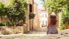 Николета Лозанова пусна провокативни снимки от Италия