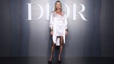 Модата ѝ е в кръвта – впечатляващата Кейт Мос на дефилето на Dior