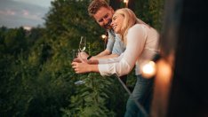 3 зодии, които може да се съберат с бивш партньор заради ретроградния Нептун