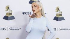 Кристина Агилера и Сабрина Карпентър пресъздават парчето What a Girl Wants