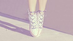 Сладка момичешка красота – маратонките балеринки са хитът при обувките за 2025