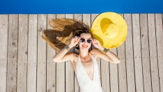 Грижа за косата и скалпа – нуждаят ли се от слънцезащита?