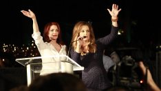 В чест на Елвис: Три поколения от фамилия Пресли на червения килим