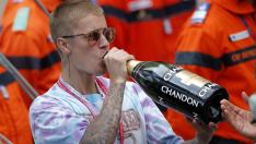 Джъстин и Хейли Бийбър разпускат в планината